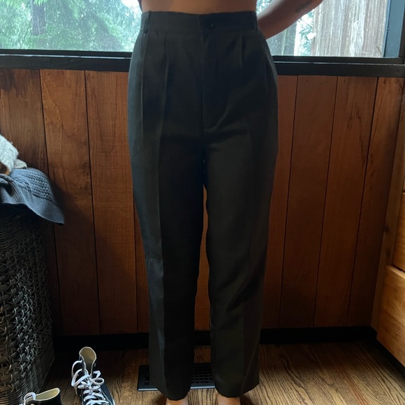 Dress pants. tagged Goodluck - Picture 4 of 4